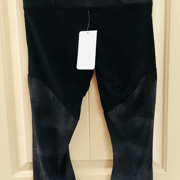 SheBeest Bravo Capri-camo leggings - Picture 3 of 5